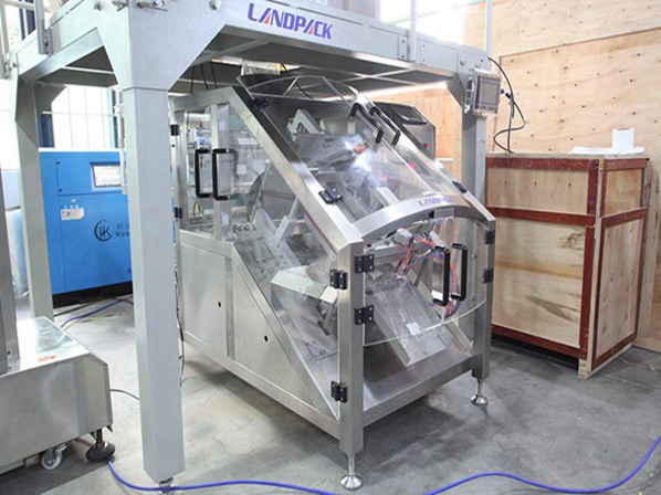 automatic pouch packing machine