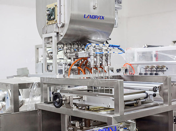 liquid sachet packaging machine