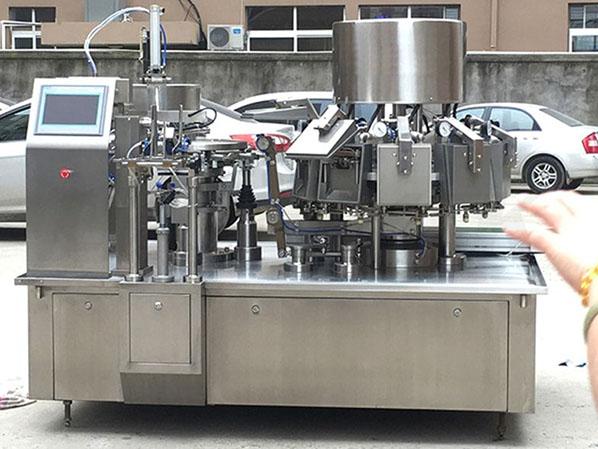 rotary candy pouch filling and sealing machine