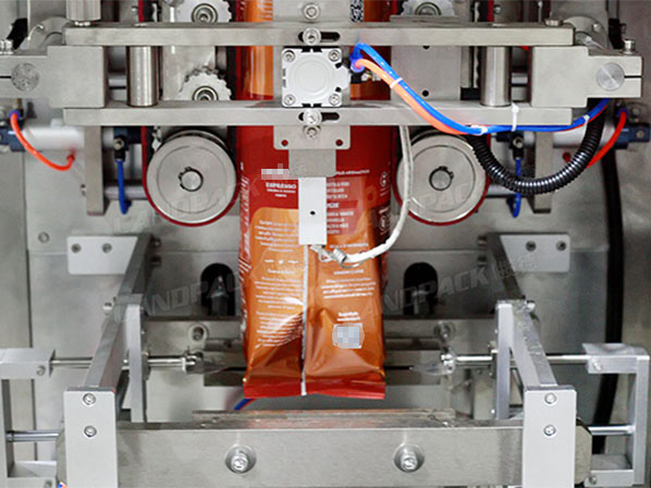 automatic weighing and filling machine