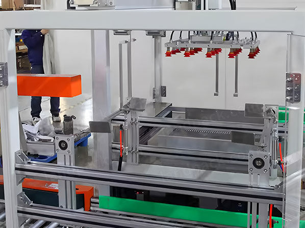 robotic case erector