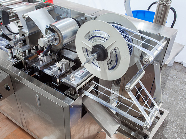 jelly cup sealing machine