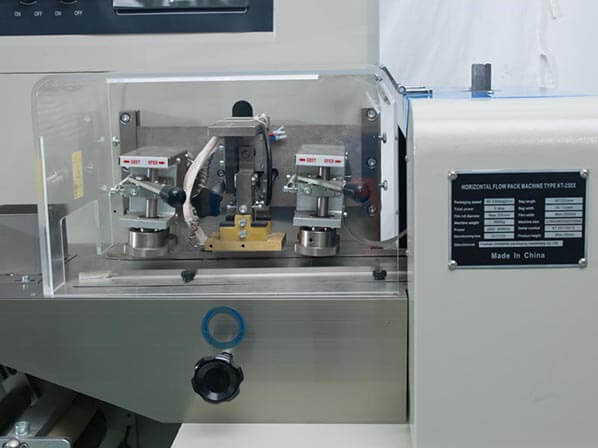 flow pack machine