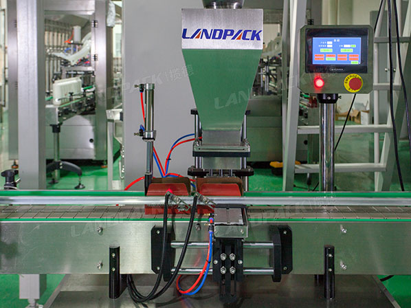 fastener packaging machine