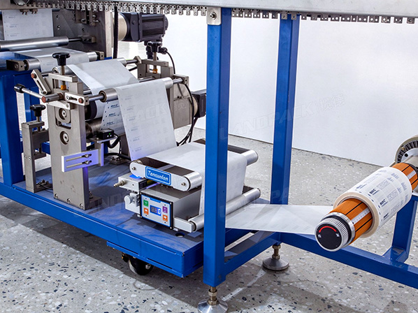 flow wrap packing machine