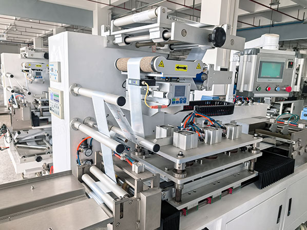 flow wrap packing machine