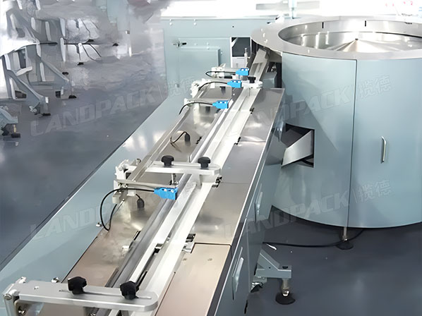 pillow wrapping machine