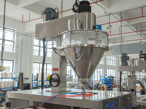 four side sealing machine