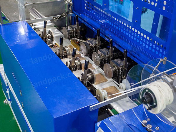 four side sealing machine