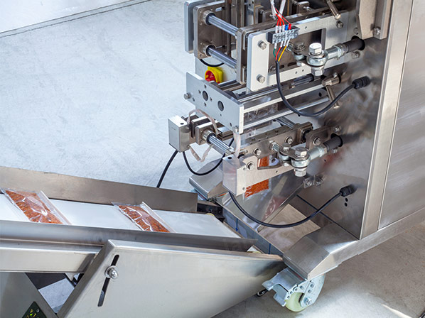 four side sealing packing machine