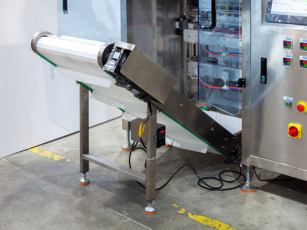 output conveyor