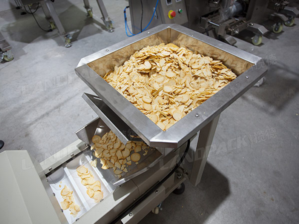 automatic chips packing machine