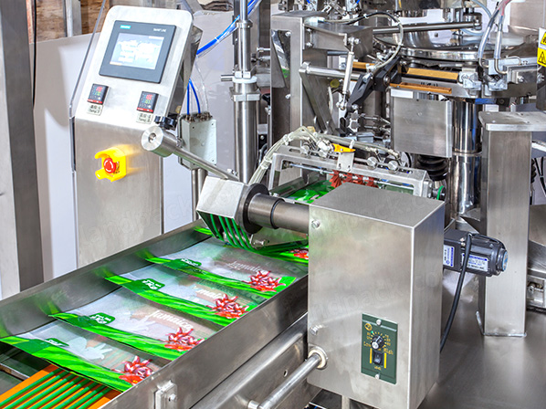 frozen pizza packaging machine