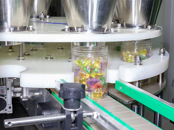 gummy bear packaging machine