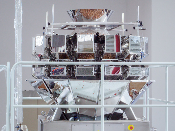 almond packing machine