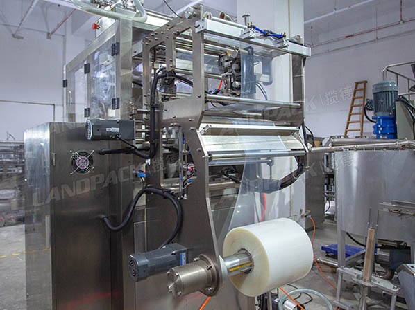 paste filling machine