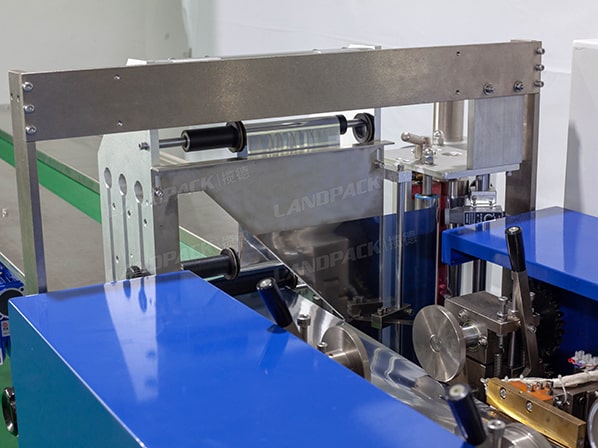 horizontal packing machine