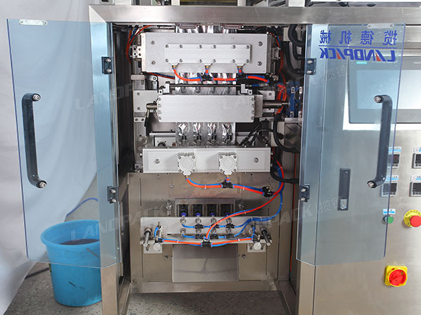 automatic liquid packing machine