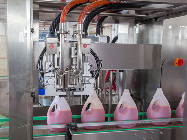 hot sauce bottling machine