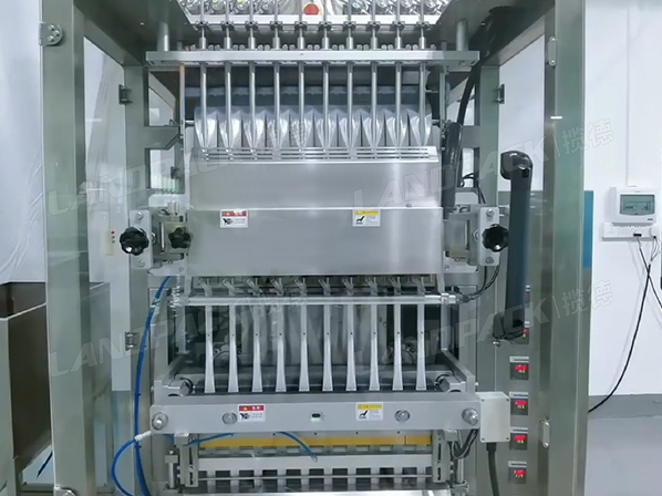 liquid sachet filling machine