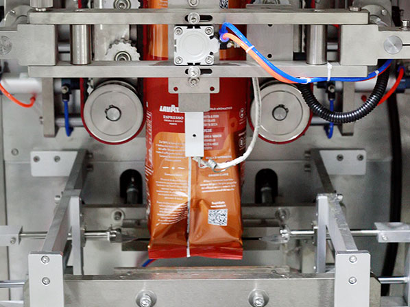 garlic paste packing machine