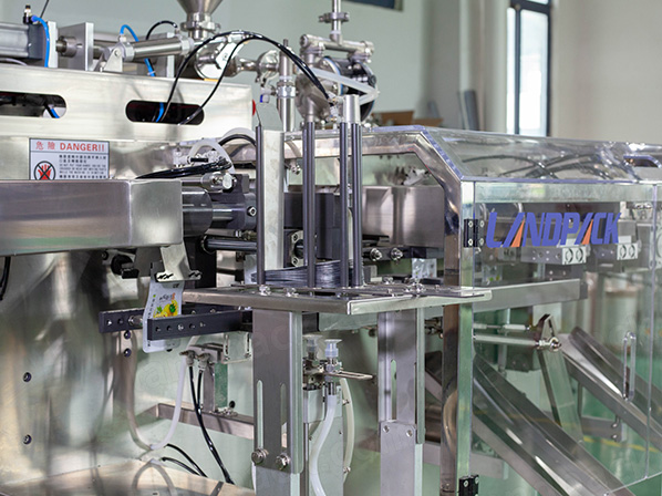 liquid popsicle packaging machine
