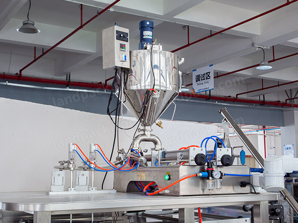 sachet filling and sealing machine