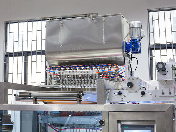 automatic liquid packaging machine