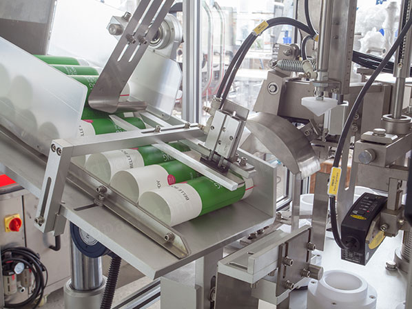 tube filling sealing machine