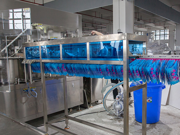 spout pouch filling machine manufacturers