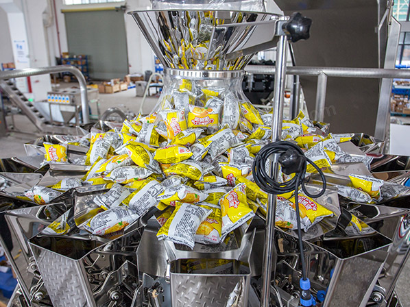 automatic rotary pouch packing machine